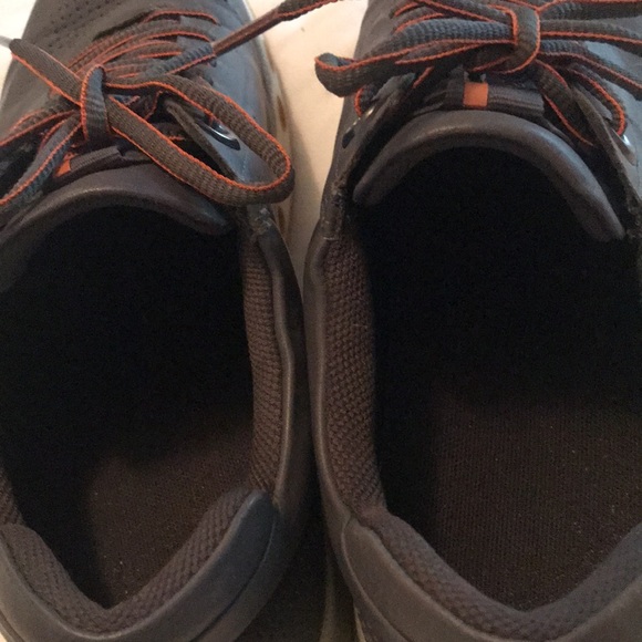 MEN Ecco Cool 2.0 Gore-Tex sneaker  Gray with rust trimSize 44. US Size =11 GUC - Picture 11 of 12